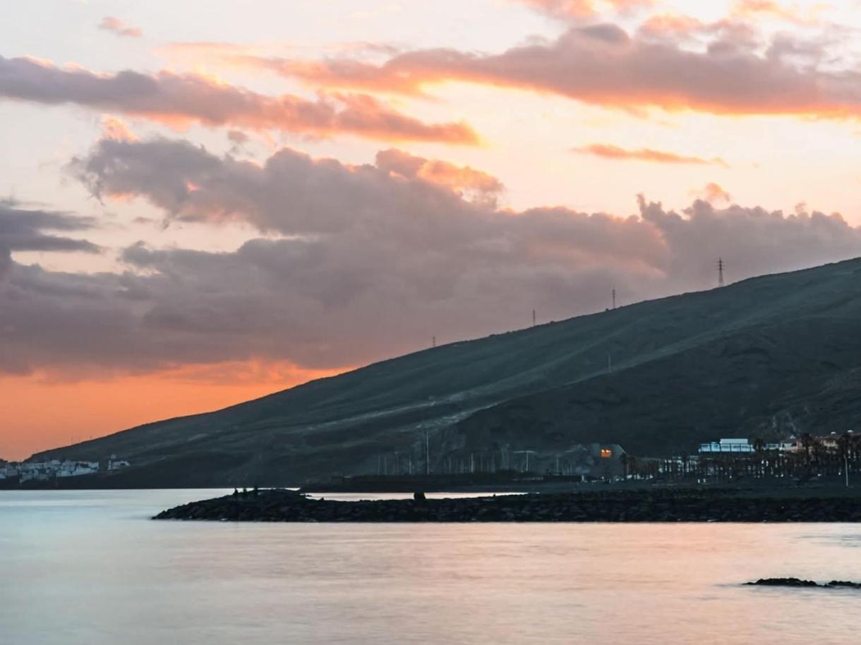 Piso Nuevo En El Puertito De Gueimar Al Lado Del Mar Realizamos Servicio De Excursiones Con Guia Puertito de Guimar Εξωτερικό φωτογραφία